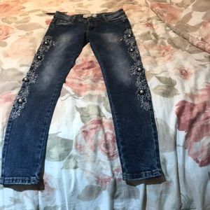 Jeans never worn